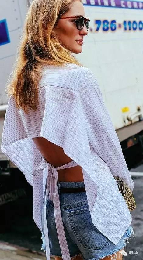 Sơ mi thắt nơ sau lưng