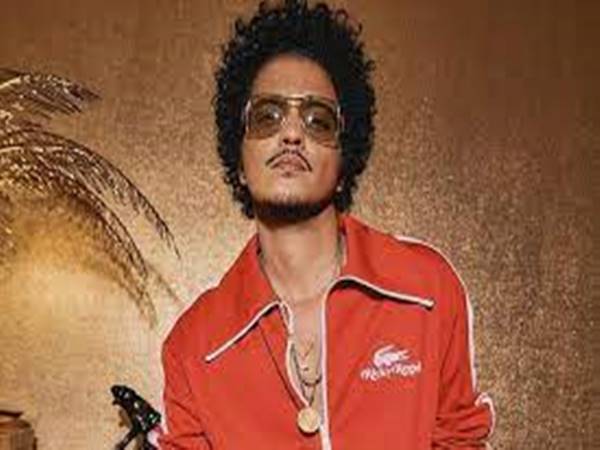 Bruno Mars - Tiểu Sử, Sự Nghiệp của Nam Ca Sĩ Nổi Tiếng