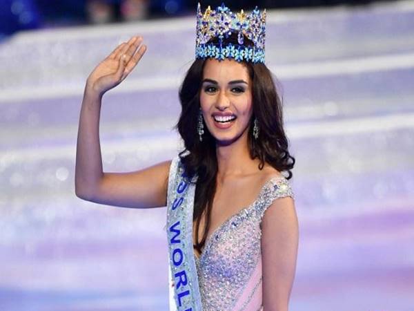 Manushi Chhillar - Một trong những gương mặt sáng giá