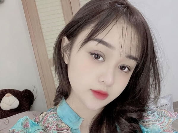 Hot girl Đa Tốn Gia Lâm Quỳnh Phương có sức ảnh hưởng trên facebook và tiktok
