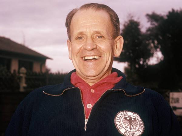 Chân dung các huấn luyện viên vĩ đại nhất nước Đức Chân dung các huấn luyện viên vĩ đại nhất nước Đức