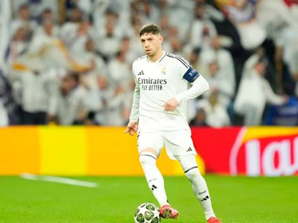 Hành trình sự nghiệp của Federico Valverde Hành trình sự nghiệp của Federico Valverde