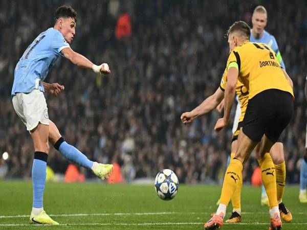 Tin Man City: Man xanh nhấn chìm đối thủ Borussia Dortmund